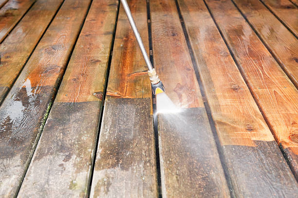 Why Choose Our Certified Pressure Washing Experts for Your Project Needs in Ashland, WI?